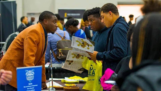 Hitting the Right Note: Navigating College Fairs for Aspiring Music Majors